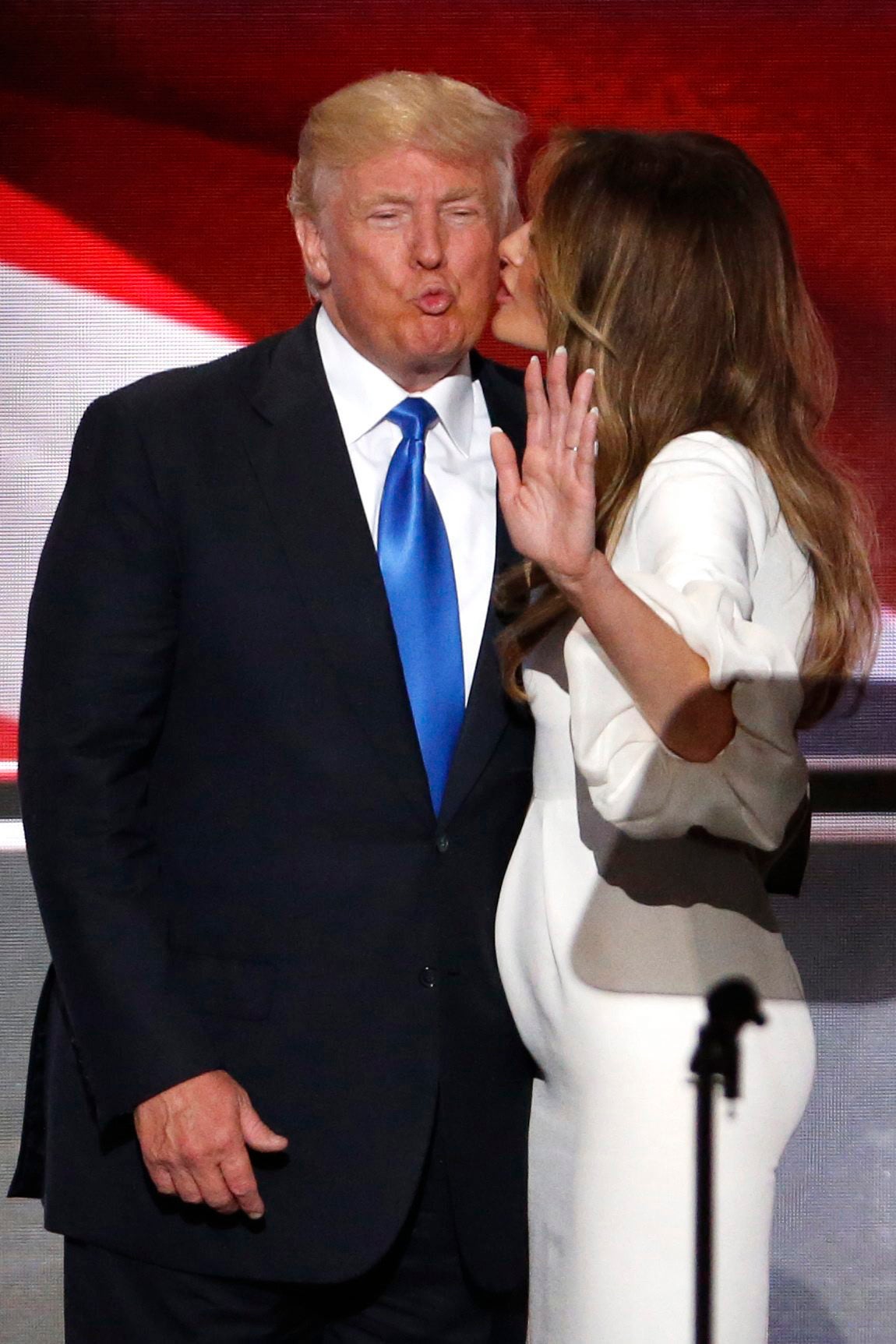 Trump ya es oficialmente el candidato republicano a la Casa Blanca Trump ya es oficialmente el candidato republicano a la Casa Blanca