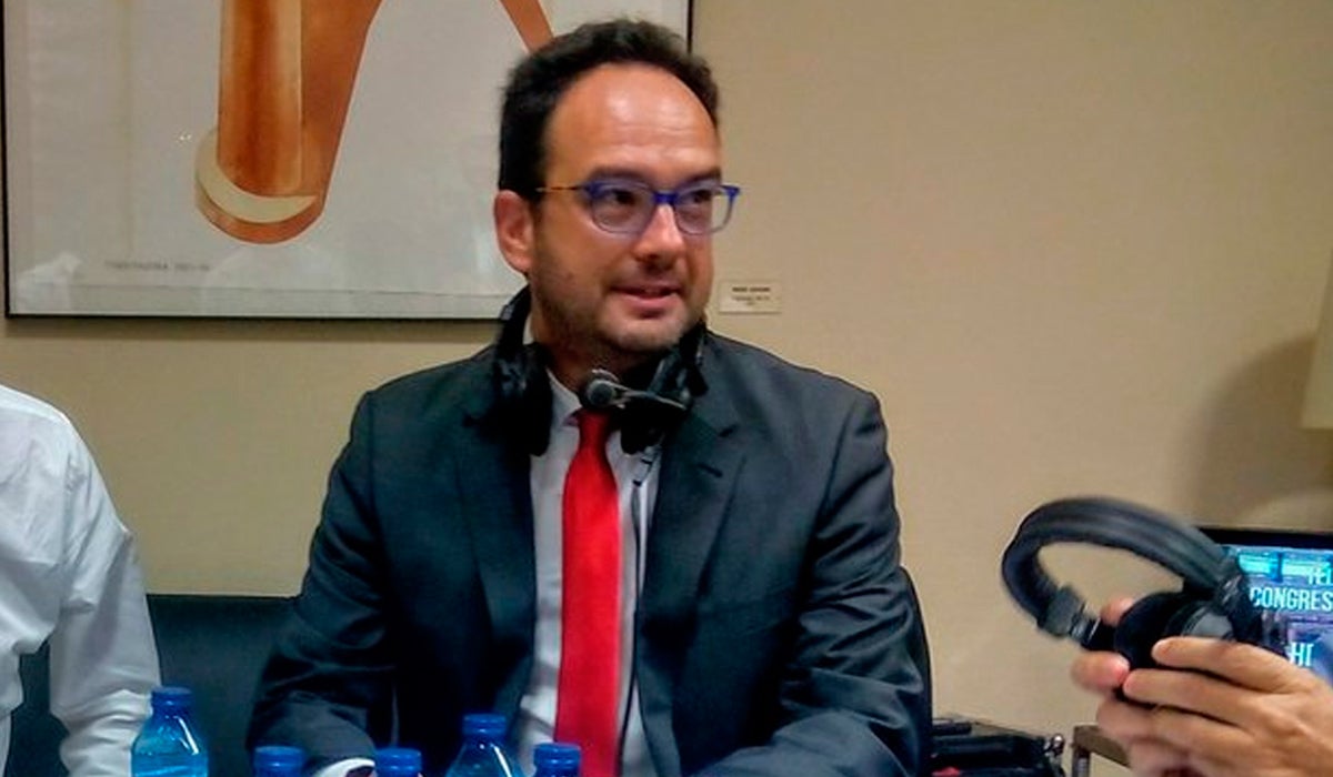 Antonio Hernando: "Ana Pastor cumple todos los requisitos para presidir el Congreso" Antonio Hernando: "Ana Pastor cumple todos los requisitos para presidir el Congreso"
