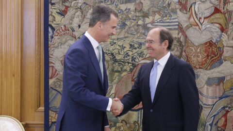 El Rey recibe a Garc&iacute;a Escudero en la Zarzuela