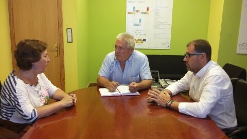 Los concejales de Medioambiente e Urbanismo del Ayuntamiento de Pe&ntilde;&iacute;scola han mantenido un encuentro con la Directora del Parque Natural de la Sierra de Irta, 