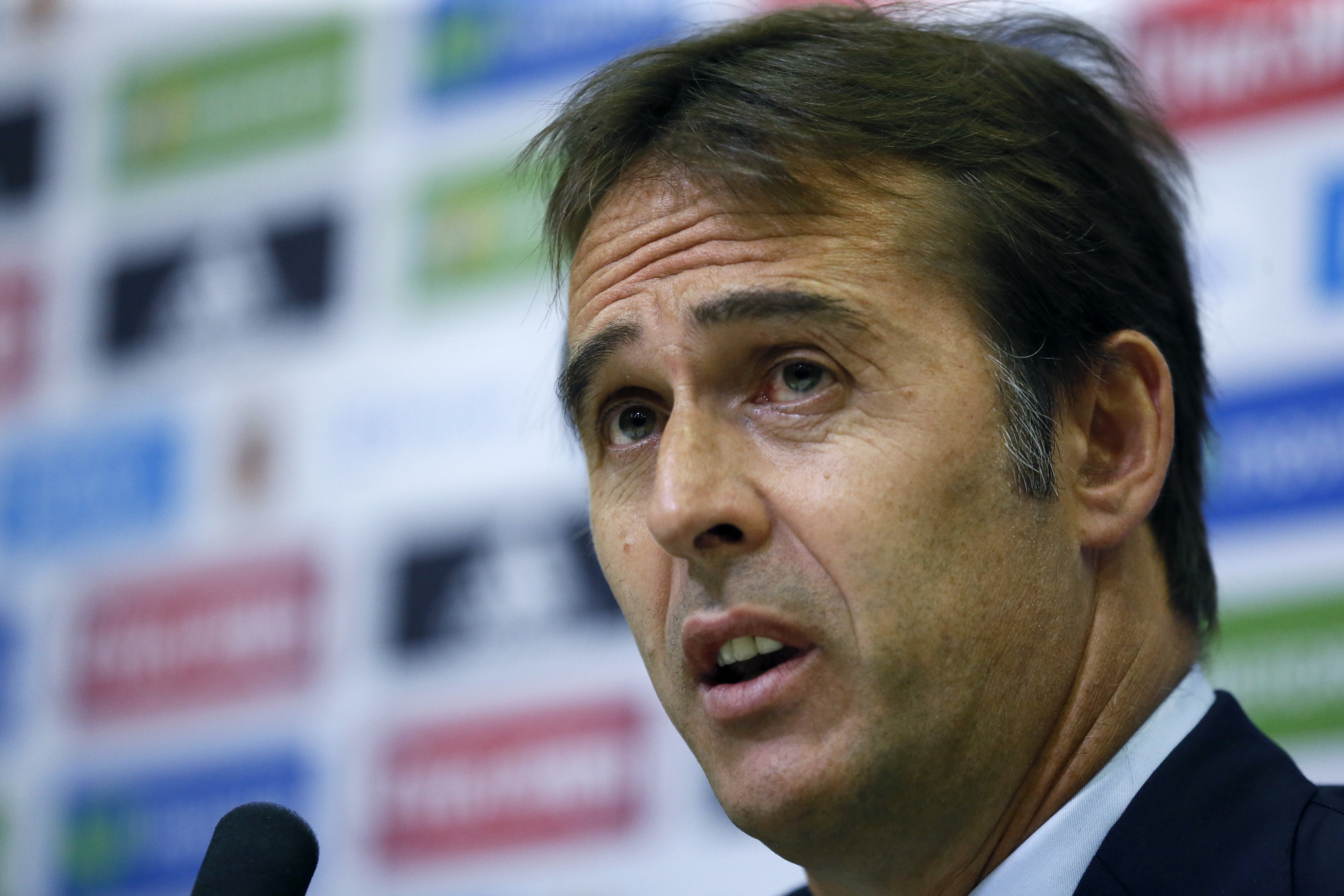 Julen Lopetegui: "Hay que pasar página, Piqué se ha explicado y ahora toca mirar a Albania" Julen Lopetegui: "Hay que pasar página, Piqué se ha explicado y ahora toca mirar a Albania"