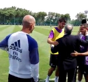Frame 45.786191 de: Álvaro Morata y Lucas Vázquez ya entrenan a las órdenes de Zidane Frame 45.786191 de: Álvaro Morata y Lucas Vázquez ya entrenan a las órdenes de Zidane