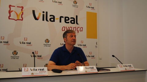 El regidor de Cultura, Eduardo P&eacute;rez, presenta el pla d'ajust de l'&agrave;rea. 