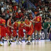 La selección sub 20 del baloncesto celebra una victoria