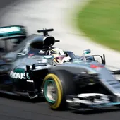 Hamilton se hace con la victoria en el GP de Hungría Hamilton se hace con la victoria en el GP de Hungría