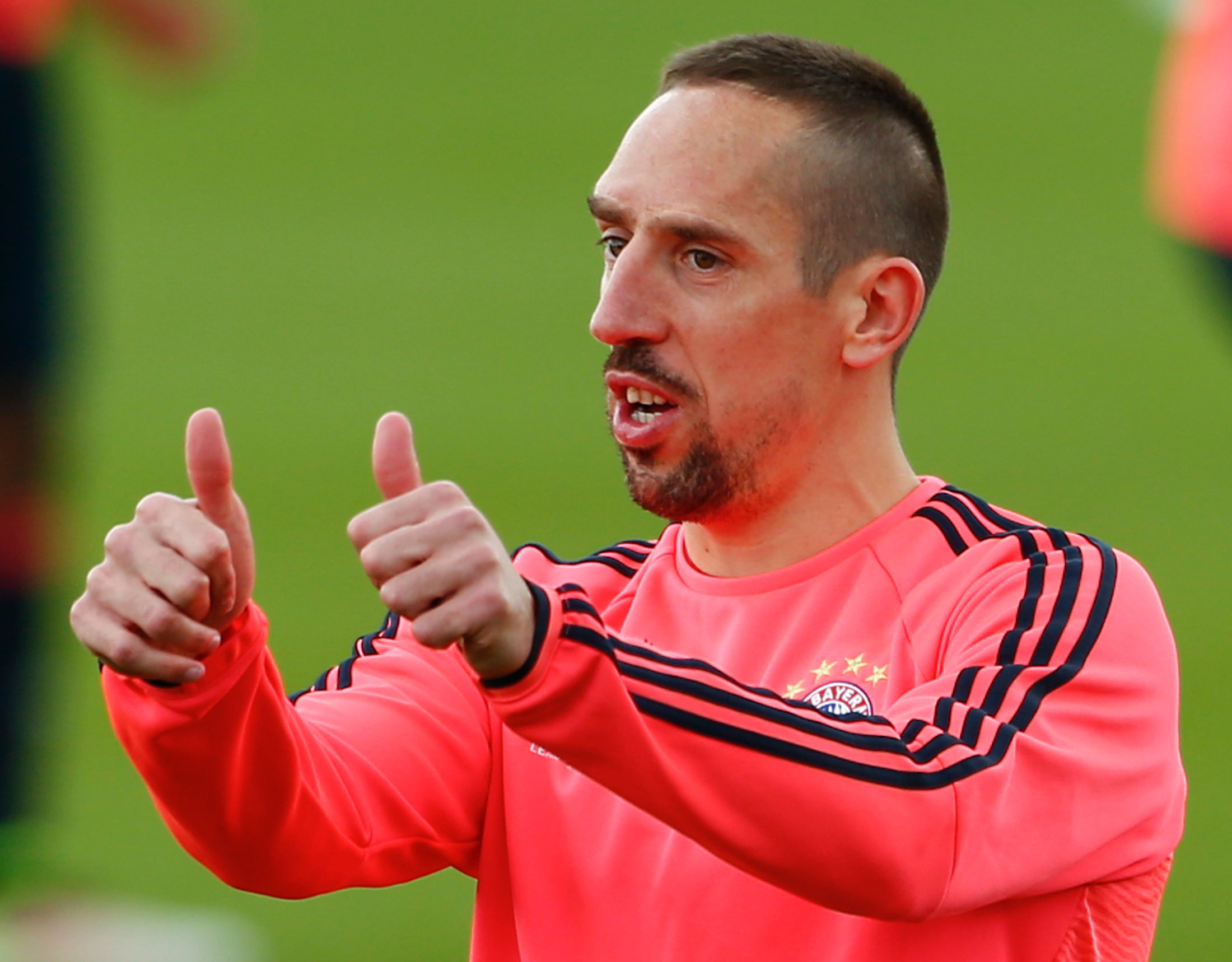 Ribery ataca a Guardiola y Nolito le defiende Ribery ataca a Guardiola y Nolito le defiende