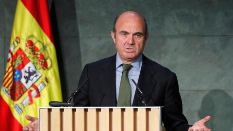 El ministro de Econom&iacute;a en funciones, Luis de Guindos