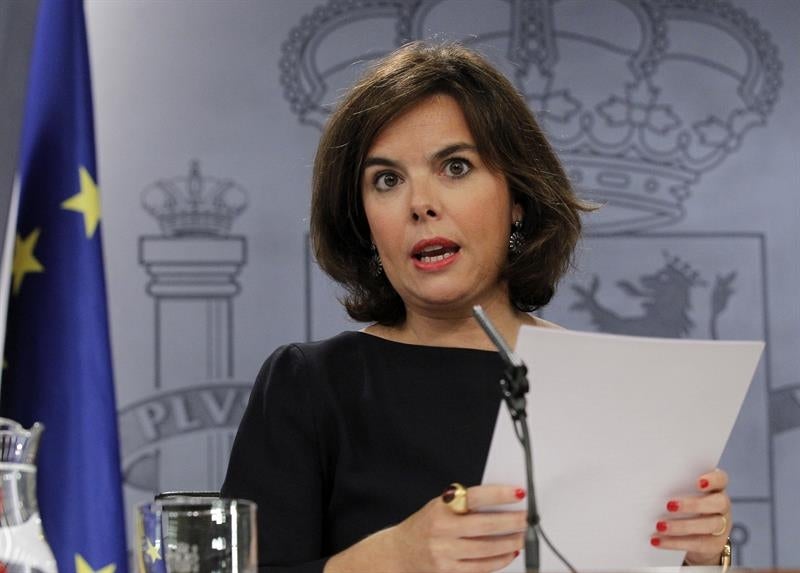 Sáenz de Santamaría: "Lo importante es la fecha del acuerdo, no de la investidura" Sáenz de Santamaría: "Lo importante es la fecha del acuerdo, no de la investidura"