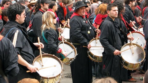 Tamborileros en Hell&iacute;n