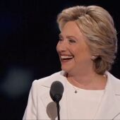 Frame 21.463679 de: Clinton aventaja en las encuestas a Trump