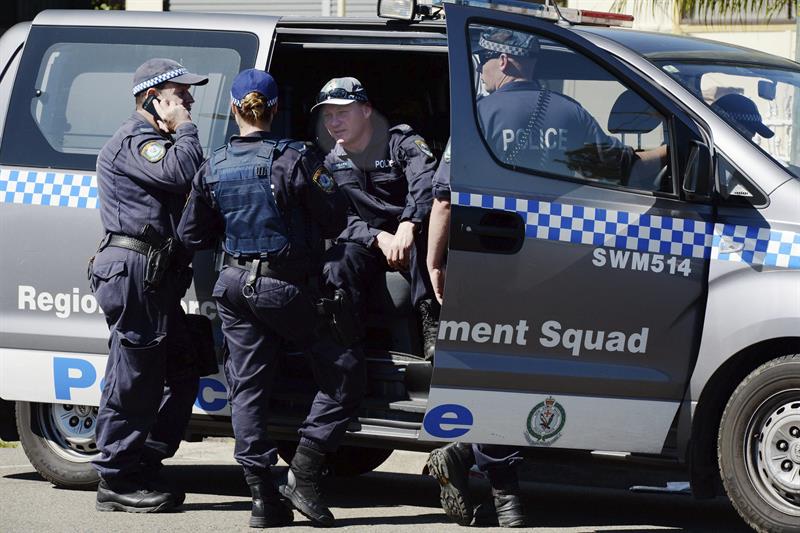 Muere un joven de 16 años y otros seis resultan heridos por arma blanca en una fiesta de cumpleaños en Sydney Muere un joven de 16 años y otros seis resultan heridos por arma blanca en una fiesta de cumpleaños en Sydney