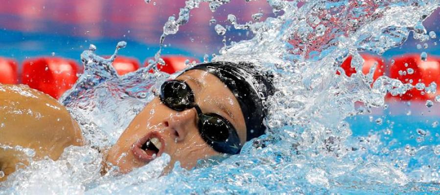 La atleta española Mireia Belmonte participa la competencia 400m libres La atleta española Mireia Belmonte participa la competencia 400m libres