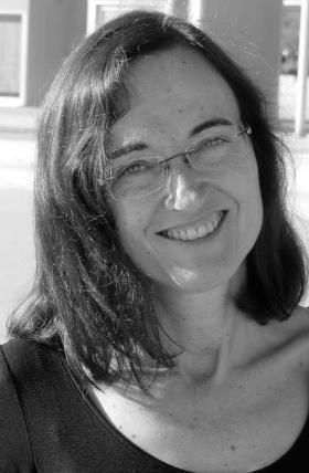 Carmen Conde: "Mi novela partió del Puente de Vizcaya" Carmen Conde: "Mi novela partió del Puente de Vizcaya"