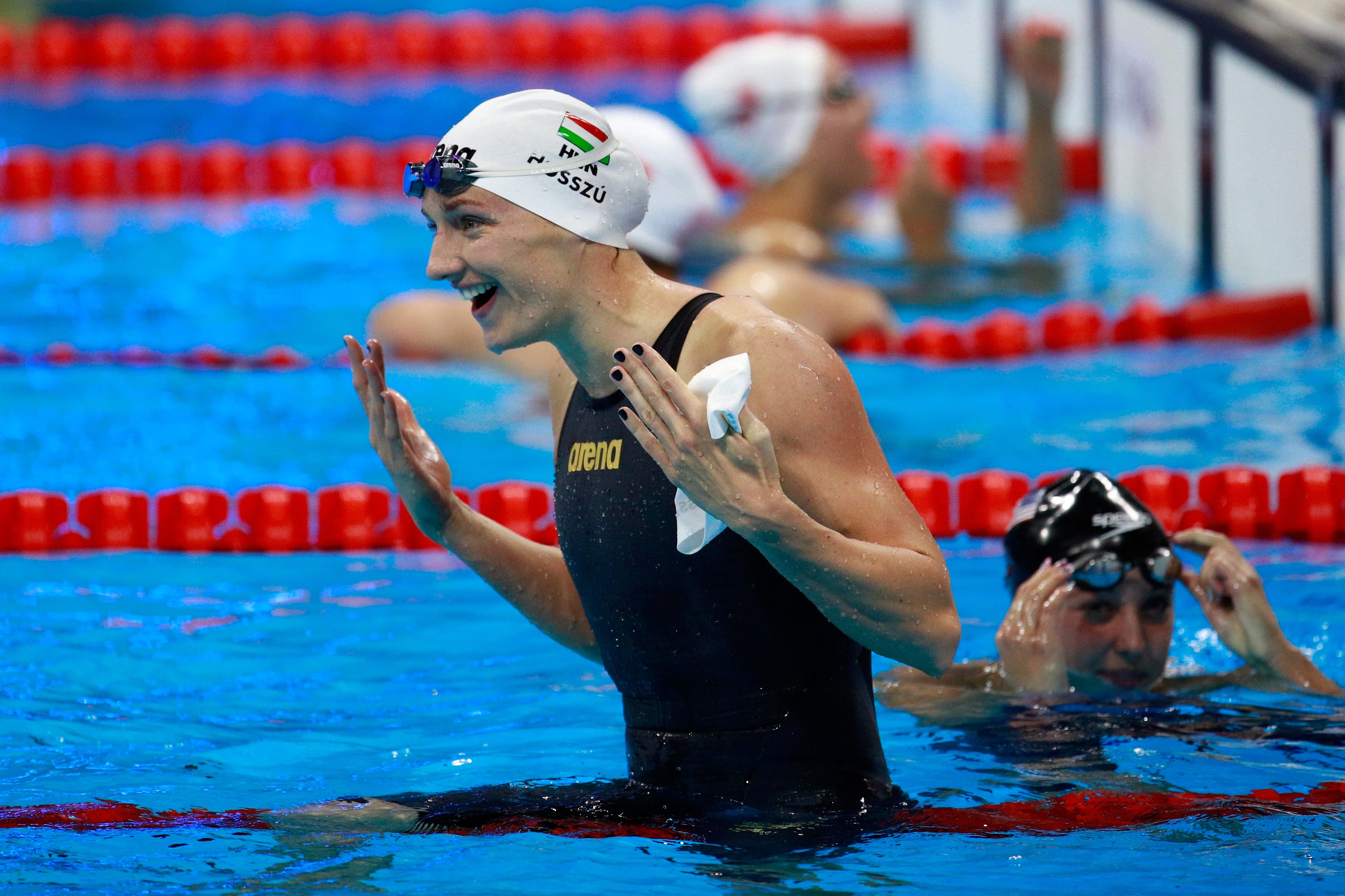 Katinka Hosszu, nuevo oro en 100 espalda; Tamas Kenderesi vuelve a sorprender a Phelps Katinka Hosszu, nuevo oro en 100 espalda; Tamas Kenderesi vuelve a sorprender a Phelps