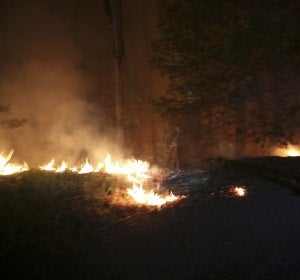 El fuego azota el sur de Galicia con incendios en Cotobade, Mondariz y Caldas El fuego azota el sur de Galicia con incendios en Cotobade, Mondariz y Caldas