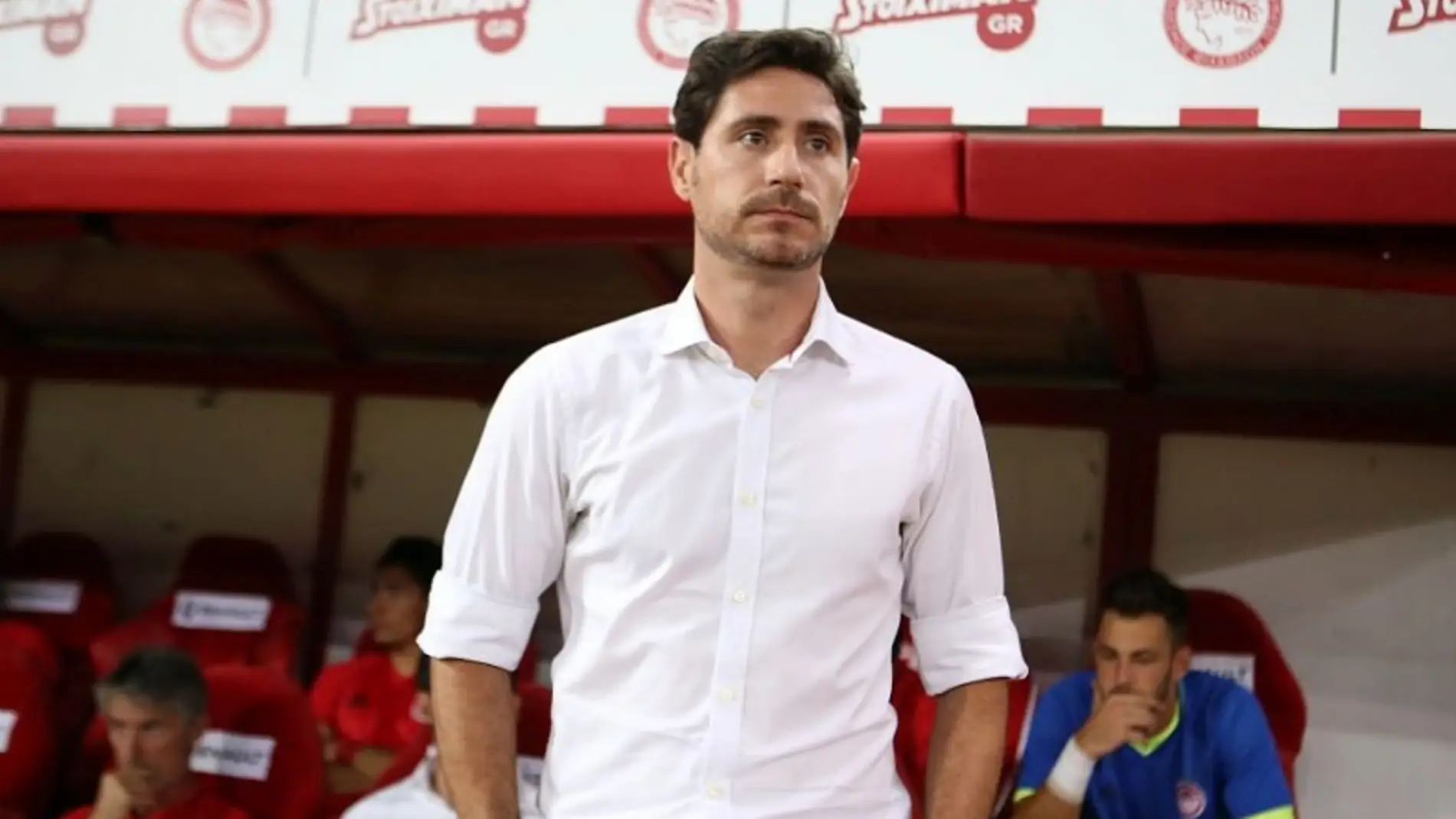 Víctor Sánchez del Amo, destituido como técnico del Olympiacos