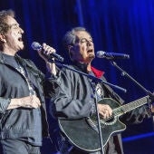 El Dúo Dinámico durante el festival