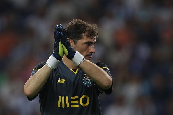 Iker Casillas: "Cristiano seguirá dando mucho y pronto volverá a marcar" Iker Casillas: "Cristiano seguirá dando mucho y pronto volverá a marcar"