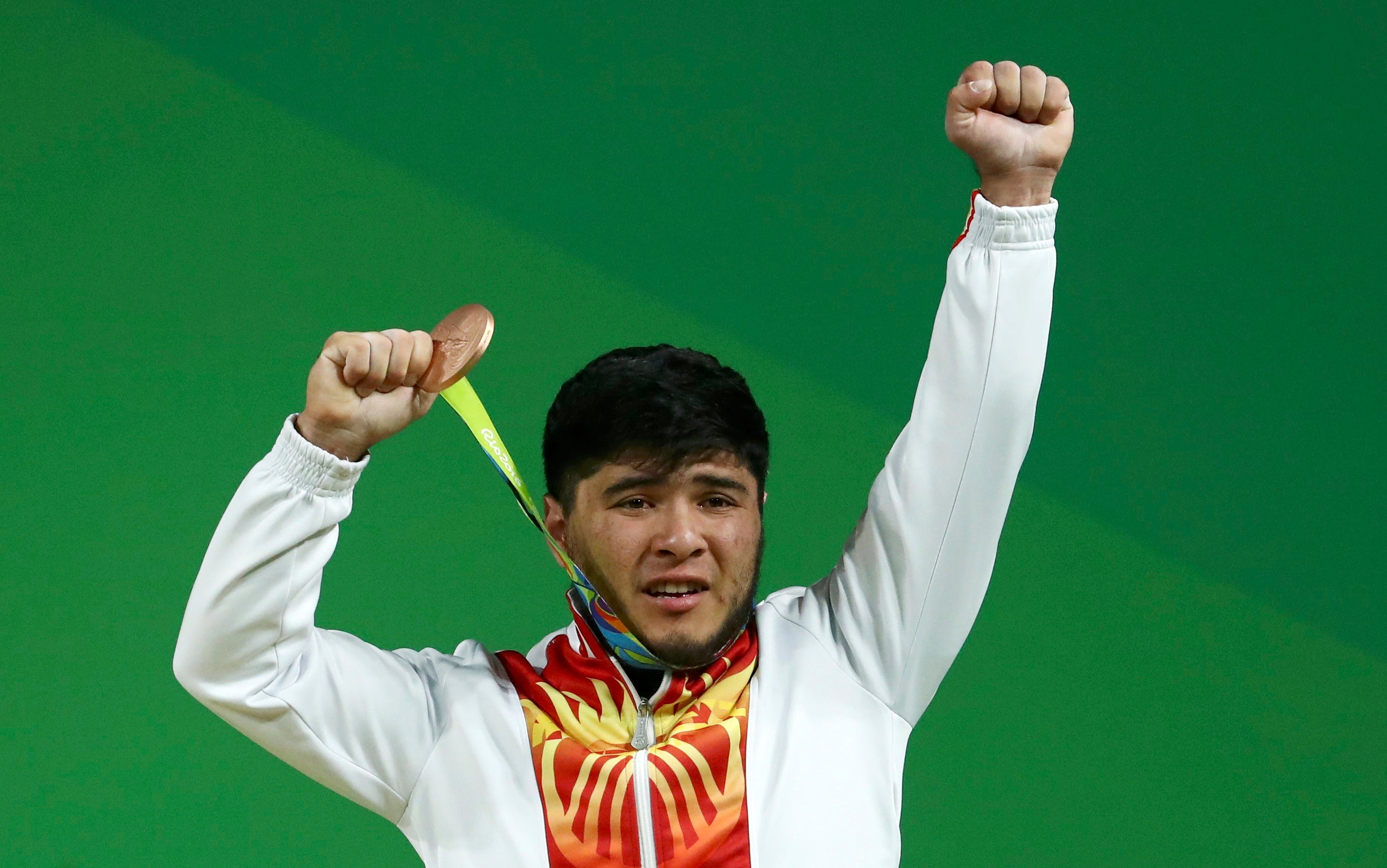 Retiran la medalla de bronce a Izzat Artykov por dar positivo Retiran la medalla de bronce a Izzat Artykov por dar positivo