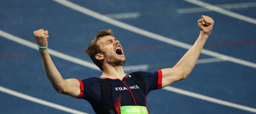 Lemaitre festeja su bronce Lemaitre festeja su bronce