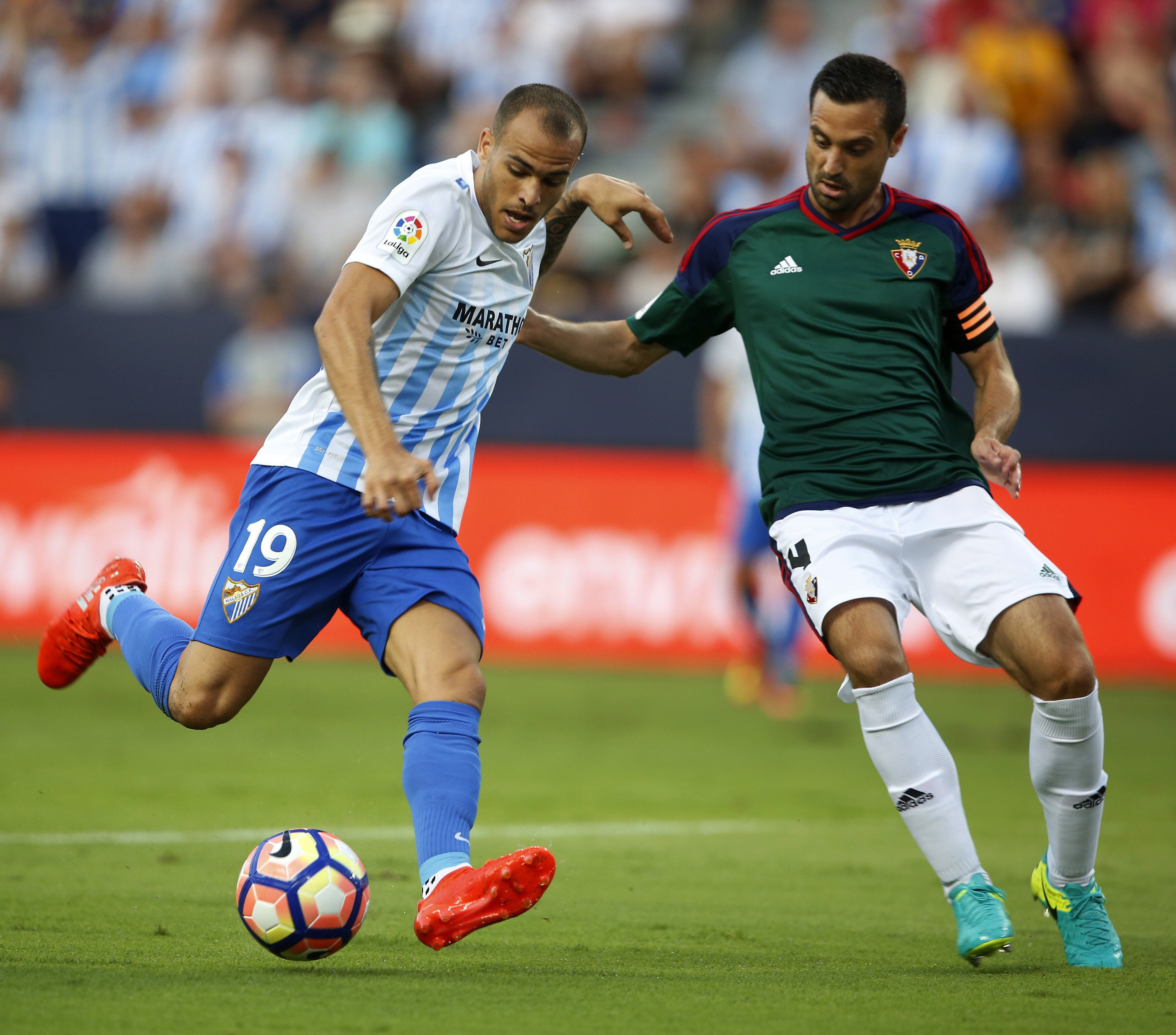 El Málaga pincha en su debut en La Rosaleda ante un serio Osasuna El Málaga pincha en su debut en La Rosaleda ante un serio Osasuna