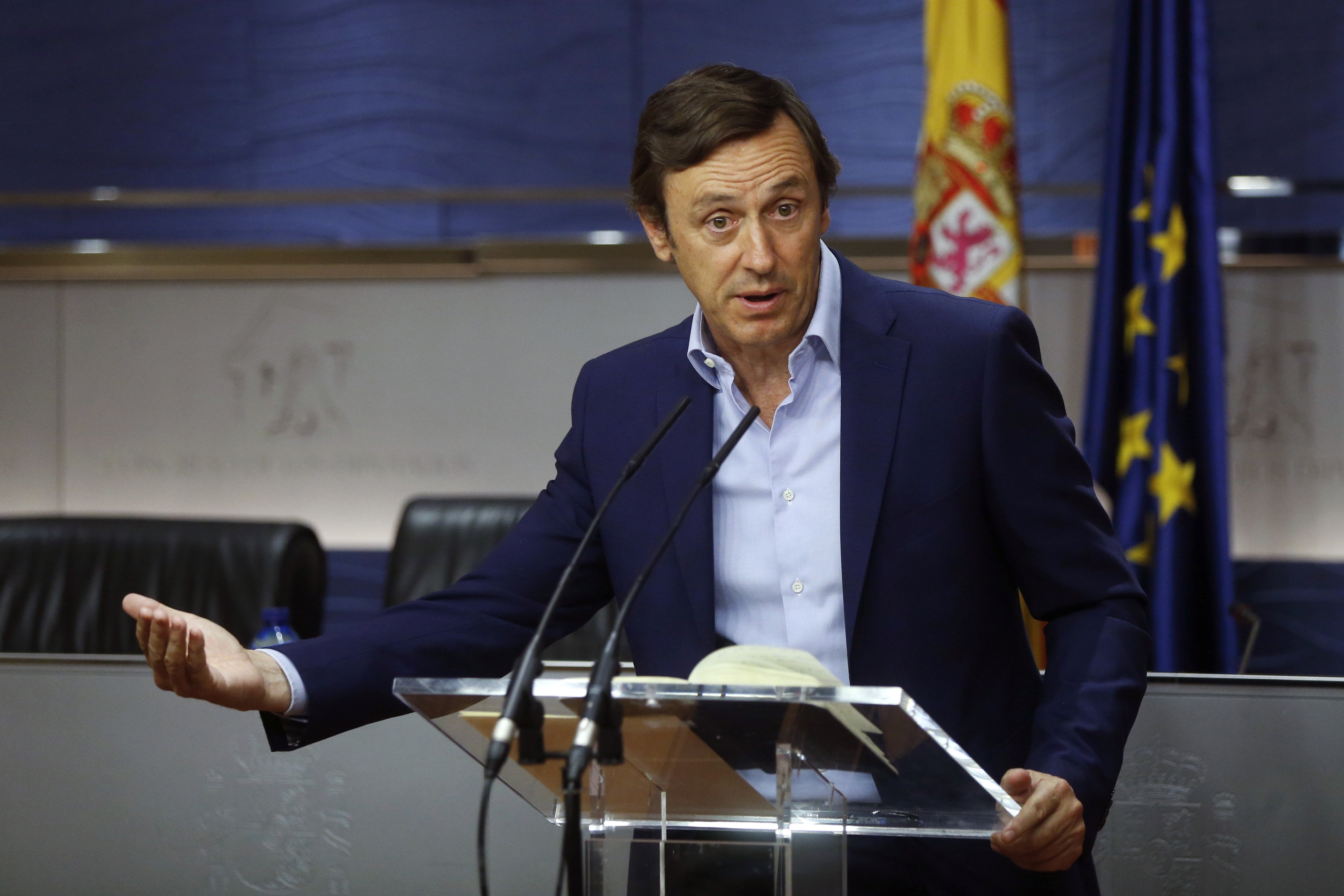 Hernando: "Vamos con una mentalidad abierta para llegar a un acuerdo de investidura" Hernando: "Vamos con una mentalidad abierta para llegar a un acuerdo de investidura"