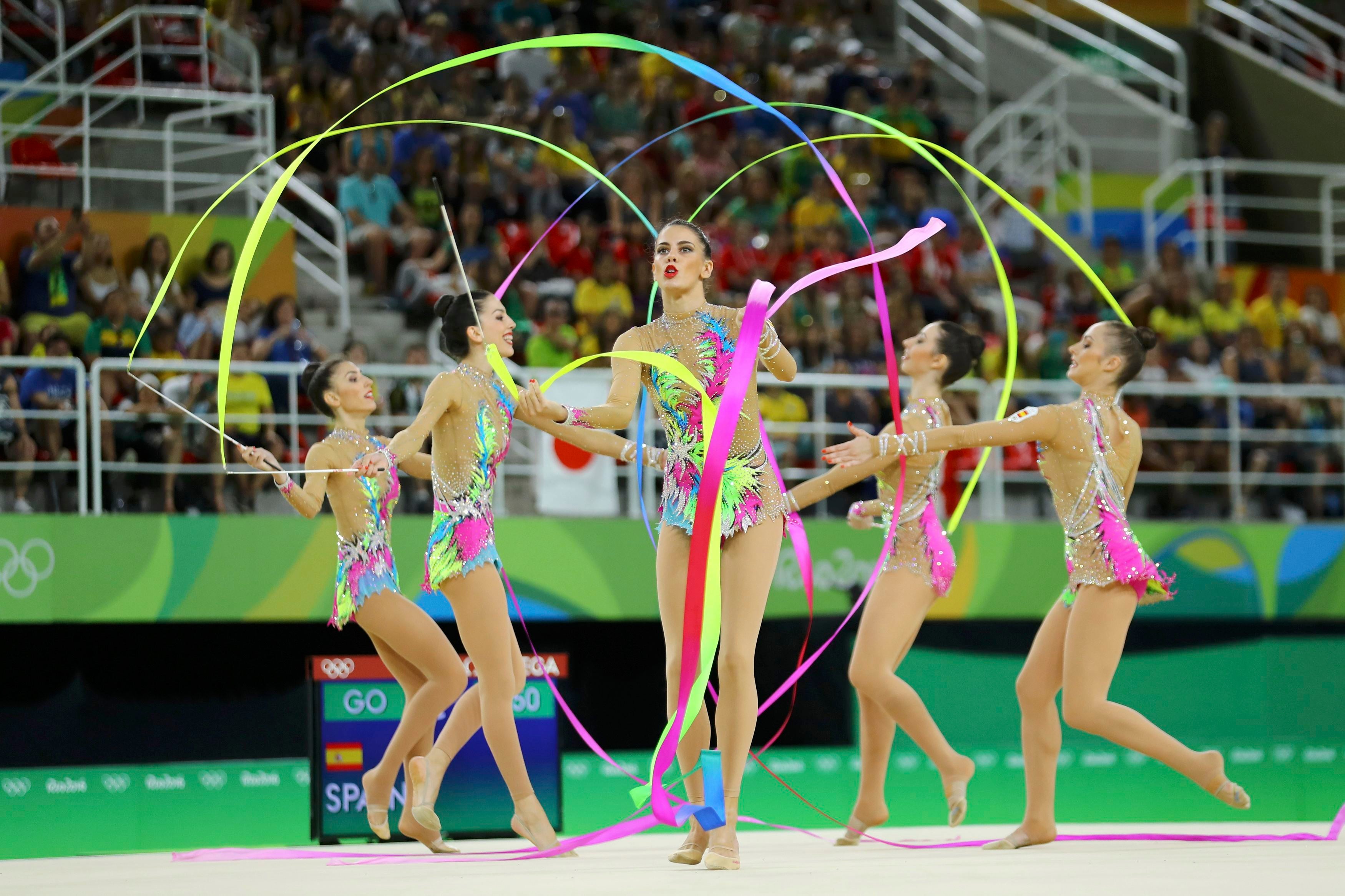 Iván Fernández y Adrián Munuera, únicos gimnastas masculinos: "España es el país más avanzado, ya nos dejan competir" Iván Fernández y Adrián Munuera, únicos gimnastas masculinos: "España es el país más avanzado, ya nos dejan competir"
