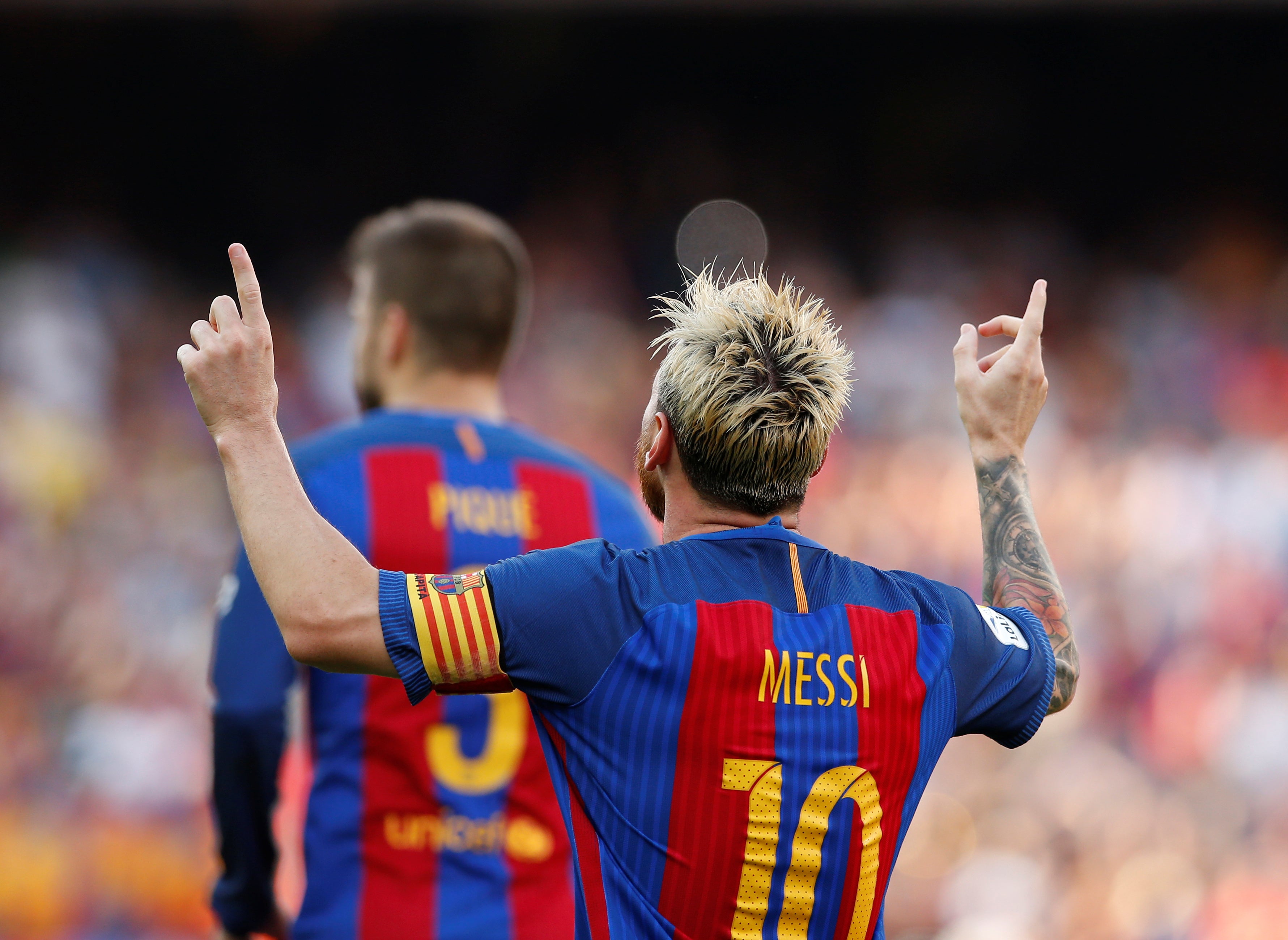 Prandelli: "Esta noche dormiré muy bien porque no tengo la fórmula para frenar a Messi" Prandelli: "Esta noche dormiré muy bien porque no tengo la fórmula para frenar a Messi"