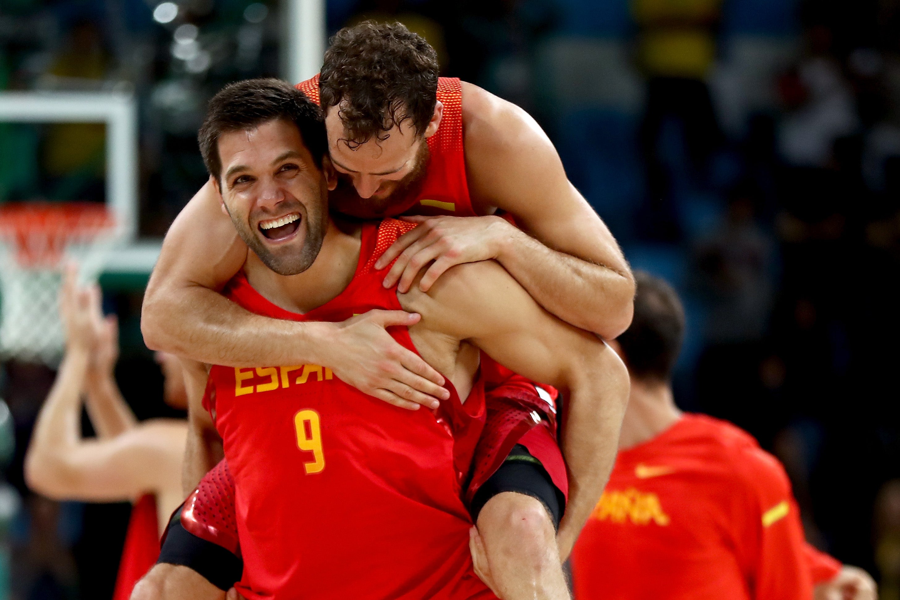 Felipe Reyes anuncia que no jugará el Eurobasket: "Ha llegado el momento de descansar" Felipe Reyes anuncia que no jugará el Eurobasket: "Ha llegado el momento de descansar"