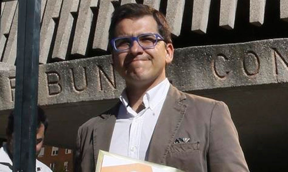 Ciudadanos ratifica ante el TC que el Parlament incumplió sus resoluciones Ciudadanos ratifica ante el TC que el Parlament incumplió sus resoluciones