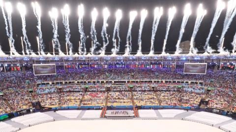 Los fuegos artificiales, protagonistas durante la ceremonia de clausura de los Juegos
