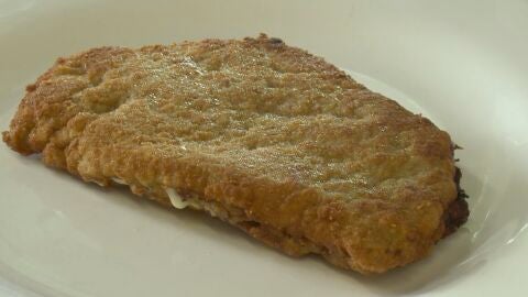 Un cachopo de campeonato: as&iacute; los prepara Rosi, la de El Planeta.