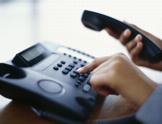 Madrid y Guipúzcoa podrían cambiar los prefijos de los teléfonos fijos Madrid y Guipúzcoa podrían cambiar los prefijos de los teléfonos fijos