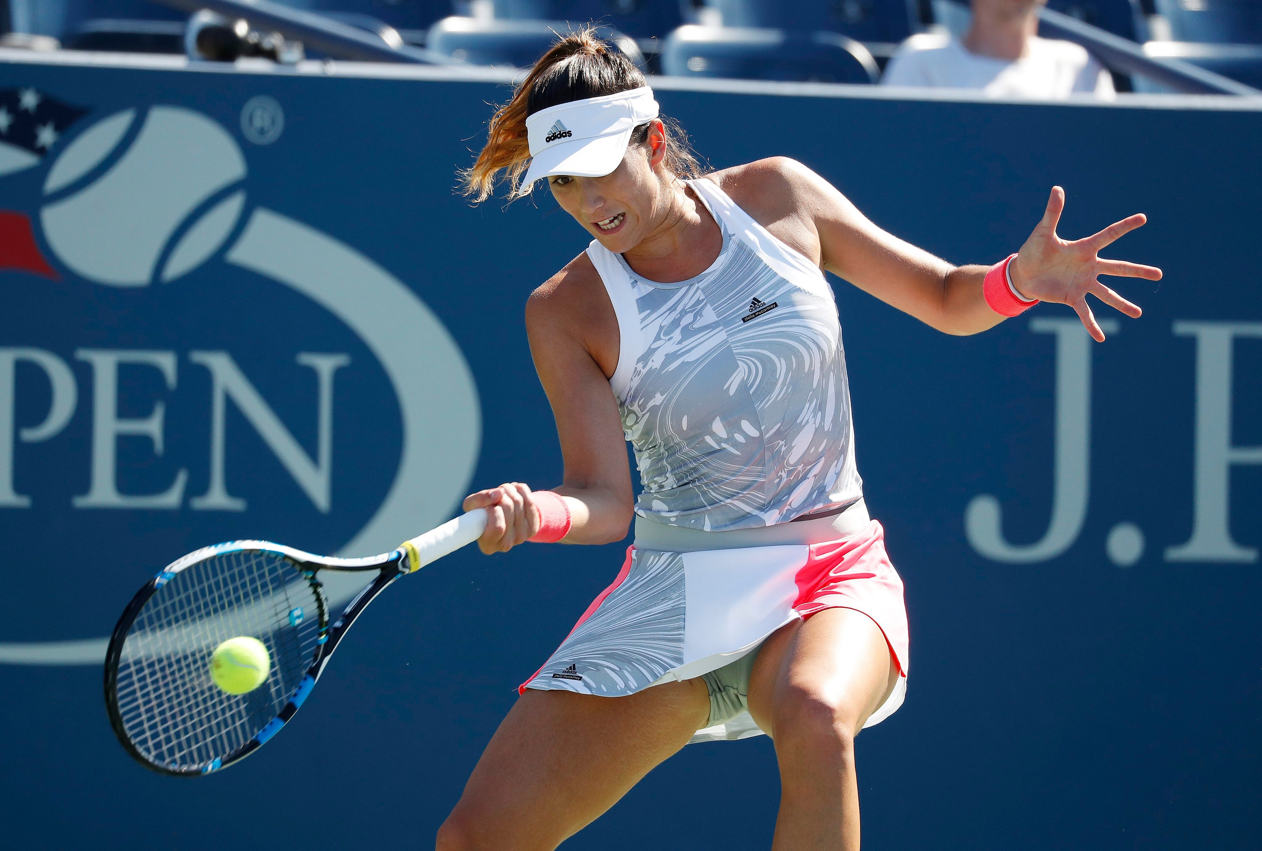 Garbiñe Muguruza remonta ante Mertens y se planta en segunda ronda del US Open Garbiñe Muguruza remonta ante Mertens y se planta en segunda ronda del US Open