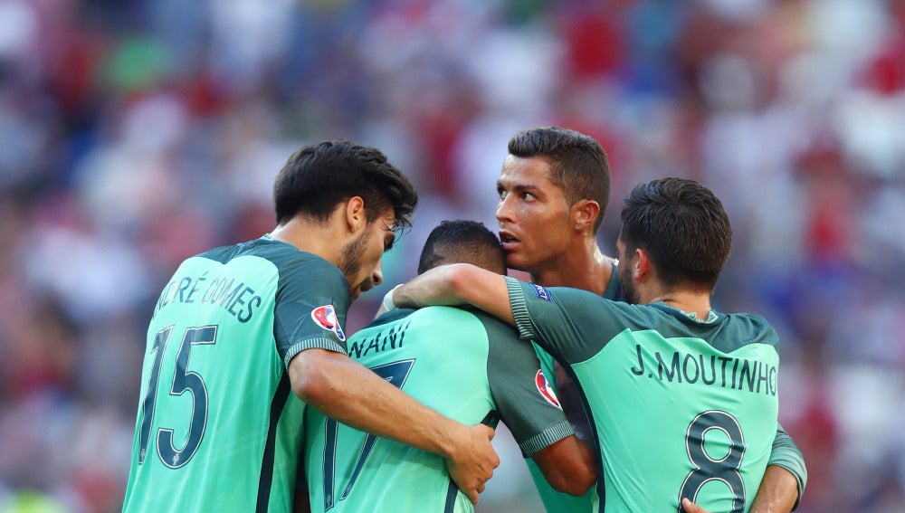 Portugal celebra un gol durante la Eurocopa