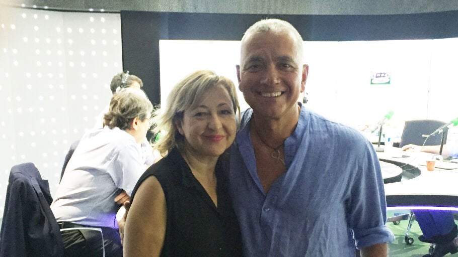 Carmen Machi con Juan Ram&oacute;n Lucas. 