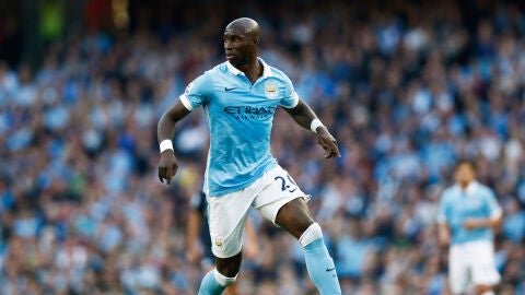 Mangala, a punto de firmar su cesi&oacute;n con el Valencia.