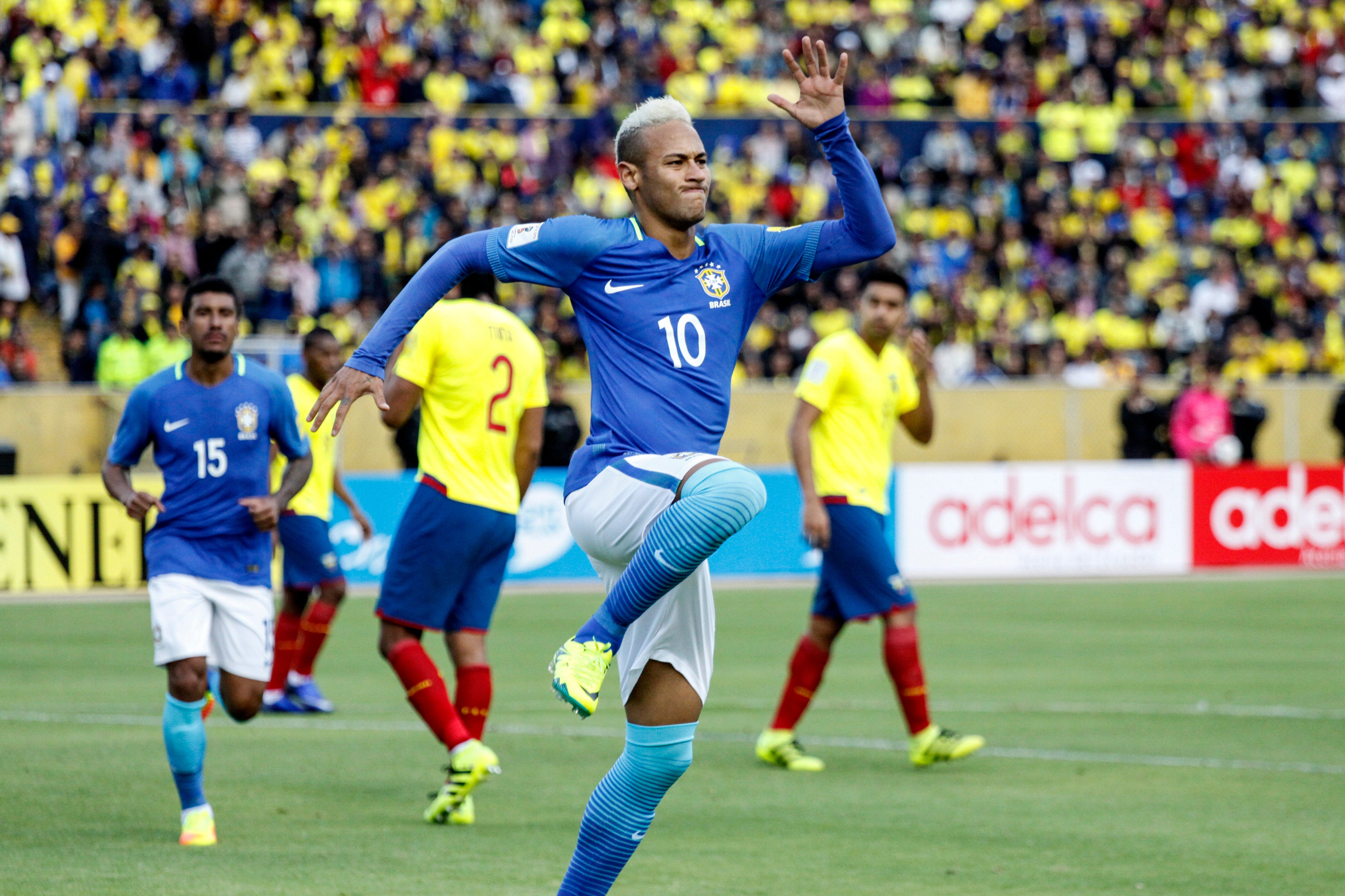 Neymar y Gabriel Jesús protagonizan el golpe de autoridad de Brasil en Ecuador Neymar y Gabriel Jesús protagonizan el golpe de autoridad de Brasil en Ecuador
