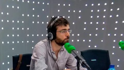 Kiko Llaneras, tertuliano de Más de uno Kiko Llaneras, tertuliano de Más de uno