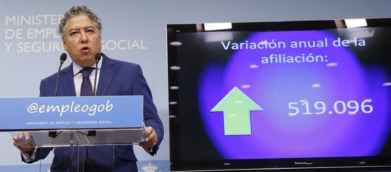 El Gobierno valora los datos del paro: "No se aprecia desaceleración en el mercado laboral" El Gobierno valora los datos del paro: "No se aprecia desaceleración en el mercado laboral"