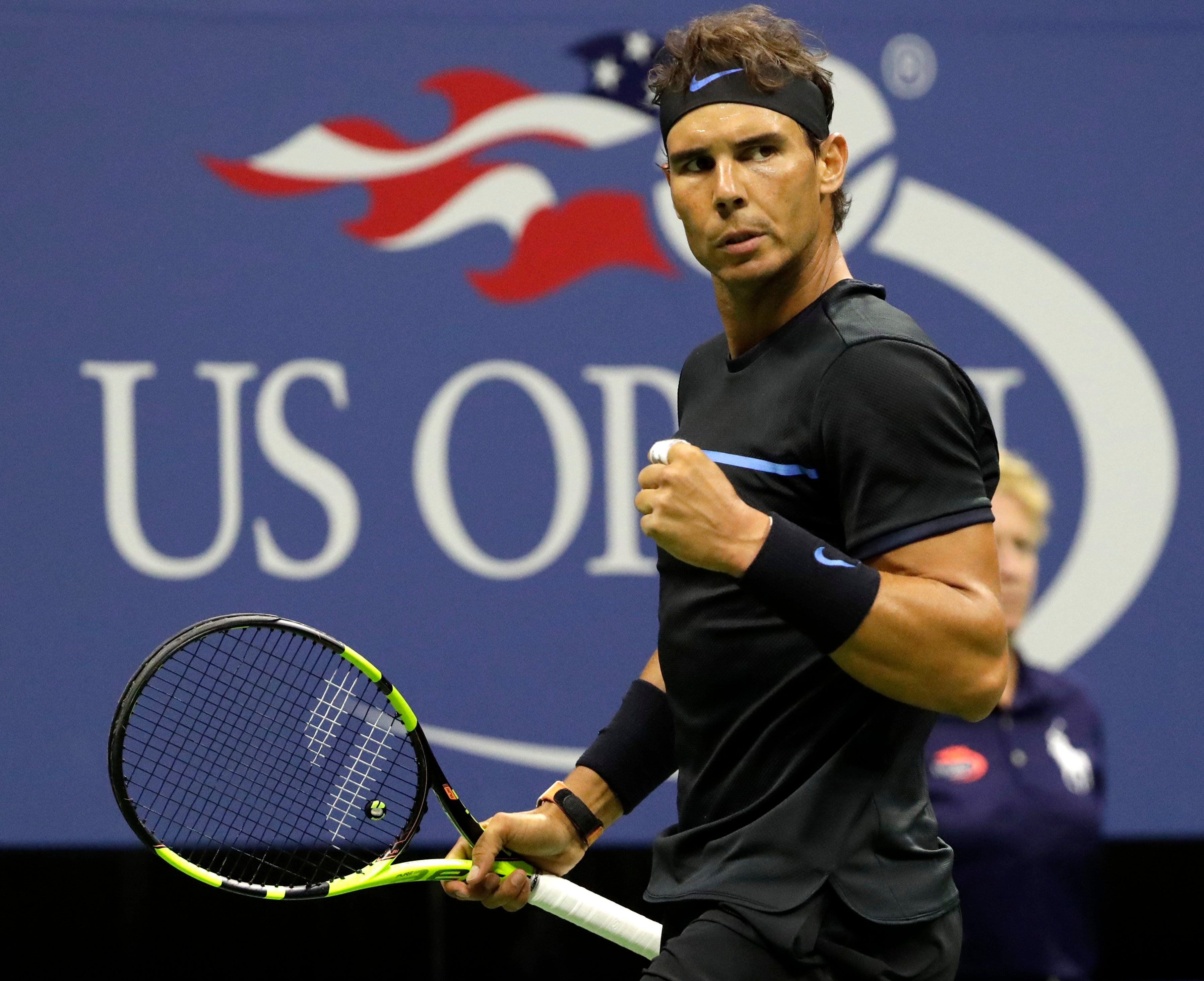 Nadal: "Aún siento dolor en la muñeca, pero ya no me limita el juego" Nadal: "Aún siento dolor en la muñeca, pero ya no me limita el juego"