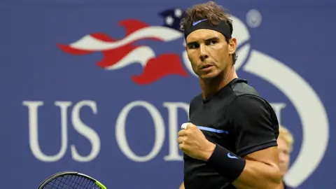 Rafa Nadal pasa a cuarta ronda en el US Open Rafa Nadal pasa a cuarta ronda en el US Open