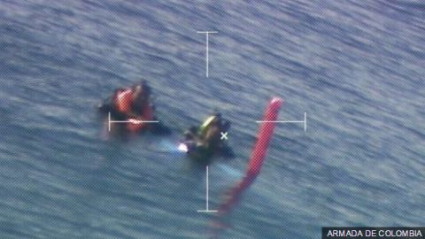 Imagen del rescate de los buceadores en Malpelo