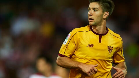 Luciano Vietto en un partido con el Sevilla CF