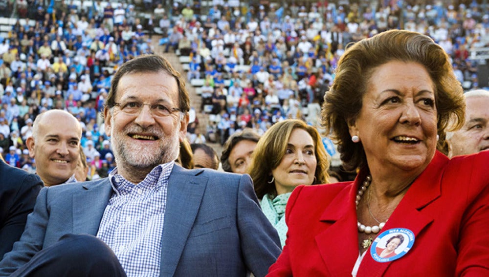 La Tertulia: ¿Dónde quedaron los halagos de Rajoy a Barberá? La Tertulia: ¿Dónde quedaron los halagos de Rajoy a Barberá?