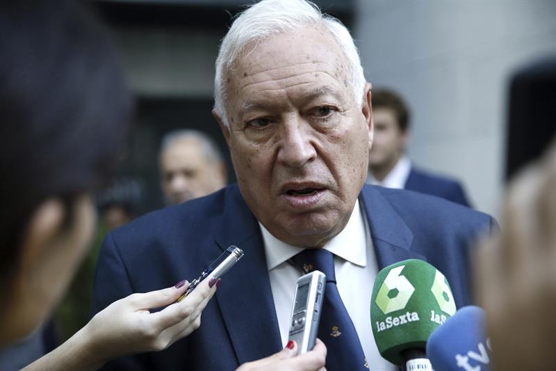 Margallo: "El PP no puede pedir a Rita Barberá que deje su escaño" Margallo: "El PP no puede pedir a Rita Barberá que deje su escaño"