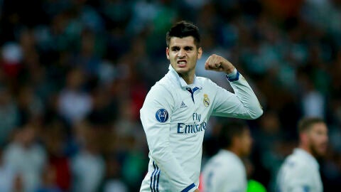 Morata celebrando su &eacute;pico gol ante el Sporting de Portugal.
