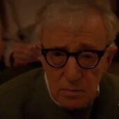 Frame 11.134652 de: Woody Allen, protagonista de su serie 'Crisis in six scenes'