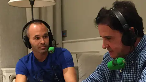 Andrés Iniesta con José Ramón de la Morena Andrés Iniesta con José Ramón de la Morena