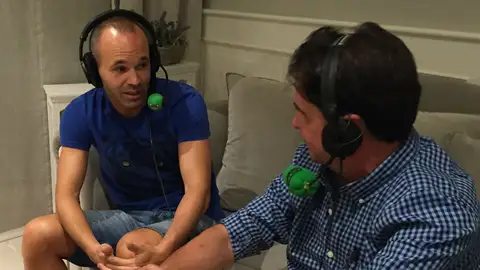 Andrés Iniesta con José Ramón de la Morena Andrés Iniesta con José Ramón de la Morena